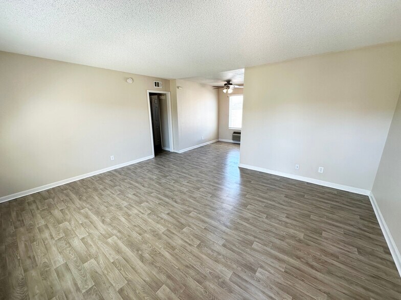 More Photos Of 4240 Felton St, San Diego Apartments For Sale