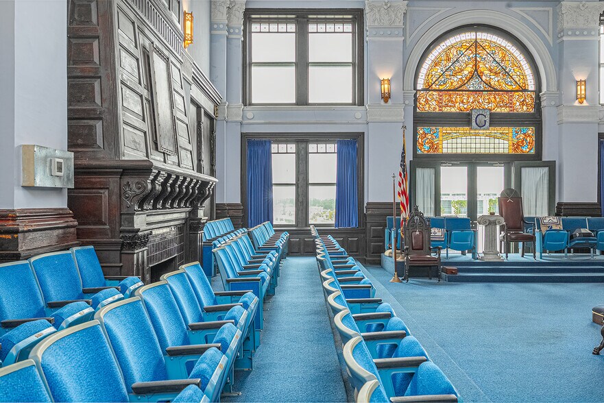 More Photos Of 100 E Bay St, Savannah Lodge Meeting Hall For Sale