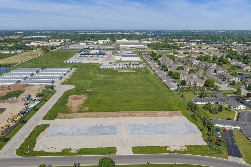 More Photos Of Swan Rd & Storage Ct, De Pere Land For Sale