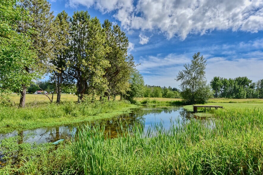 More Photos Of 5214 Guide Meridian, Bellingham Auto Repair For Sale