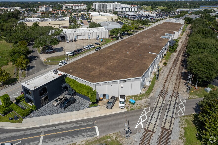 More Photos Of 1106-1128 Solana Ave, Winter Park Warehouse For Lease