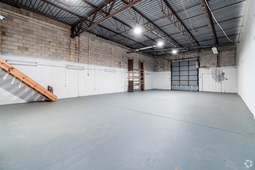 More Photos Of 2510 Kirby Cir NE, Palm Bay Unknown For Lease