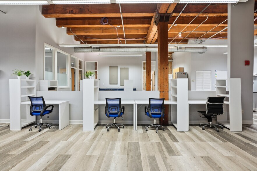More Photos Of , Chicago Office For Sale