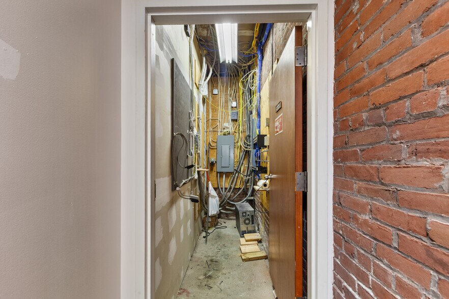 More Photos Of 1227 W Liberty St, Allentown Medical For Sale