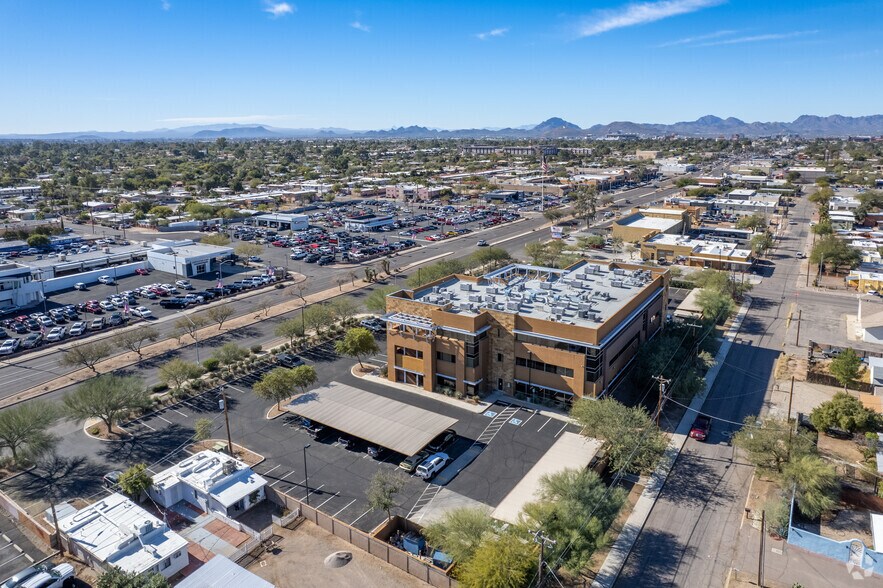 More Photos Of 3501 E Speedway Blvd, Tucson Office Residential For Lease