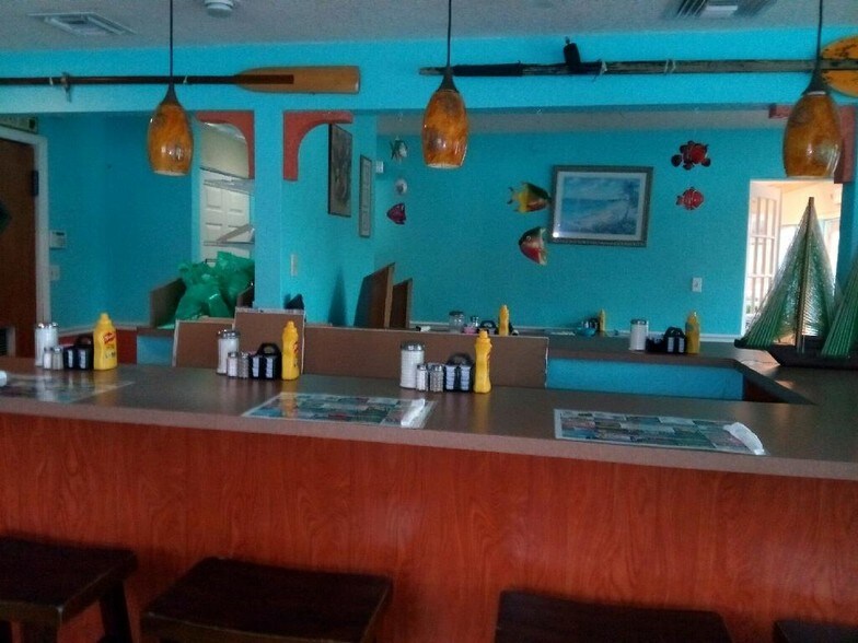 More Photos Of 901 Avenue D, Fort Pierce Restaurant For Lease