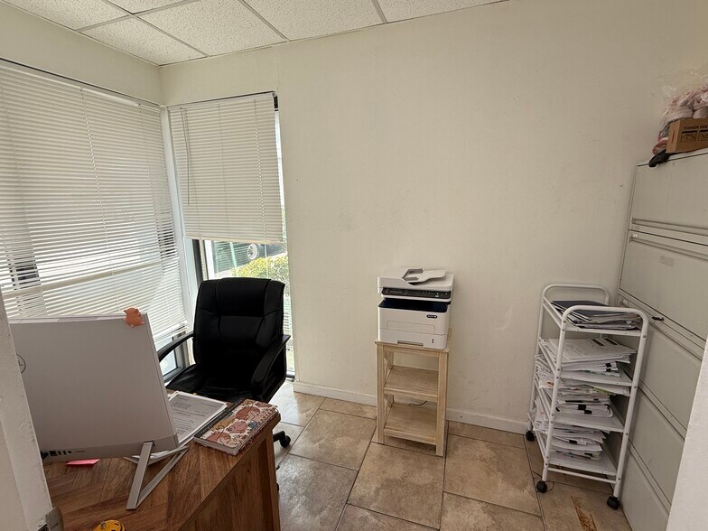 More Photos Of 801 Monterey St, Coral Gables Medical For Lease