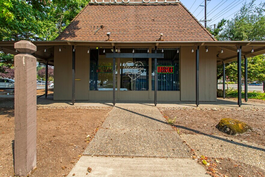 More Photos Of 15390 SW 116th Ave, Portland Medical For Sale