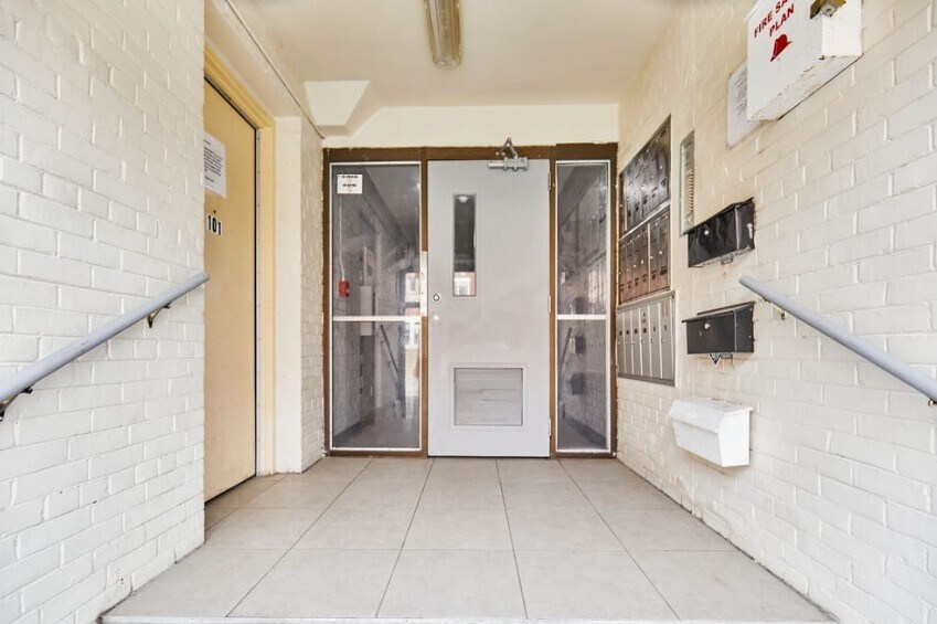 More Photos Of 1395 Gerrard St E, Toronto Apartments For Sale