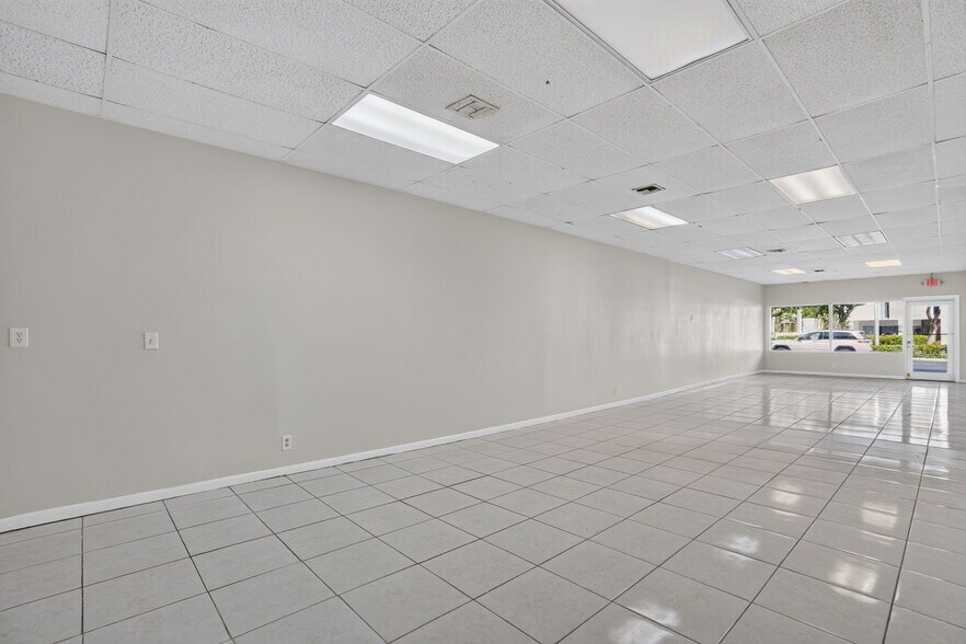 More Photos Of 5130 N Federal Hwy, Fort Lauderdale Unknown For Lease