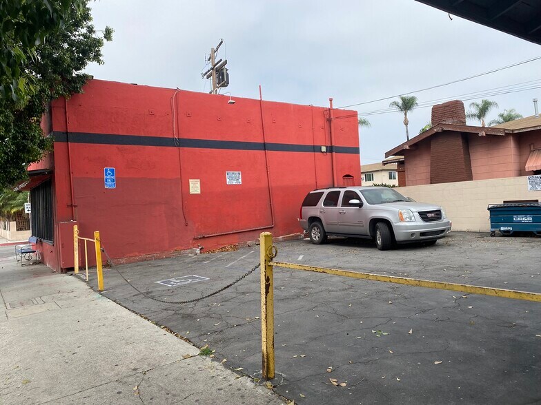 More Photos Of 2805-2809 E Gage Ave, Huntington Park Restaurant For Sale