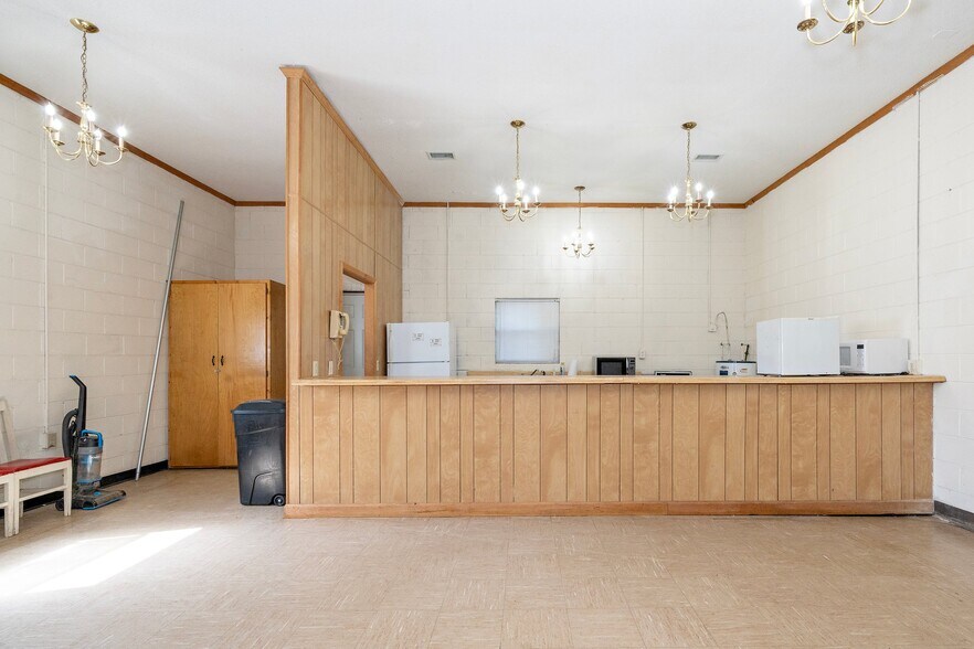 More Photos Of 711 Holt St, Mebane Religious Facility For Sale