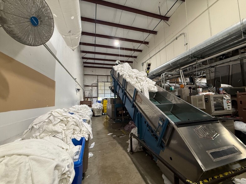More Photos Of 175 Industrial Park Dr, Hollister Industrial For Sale