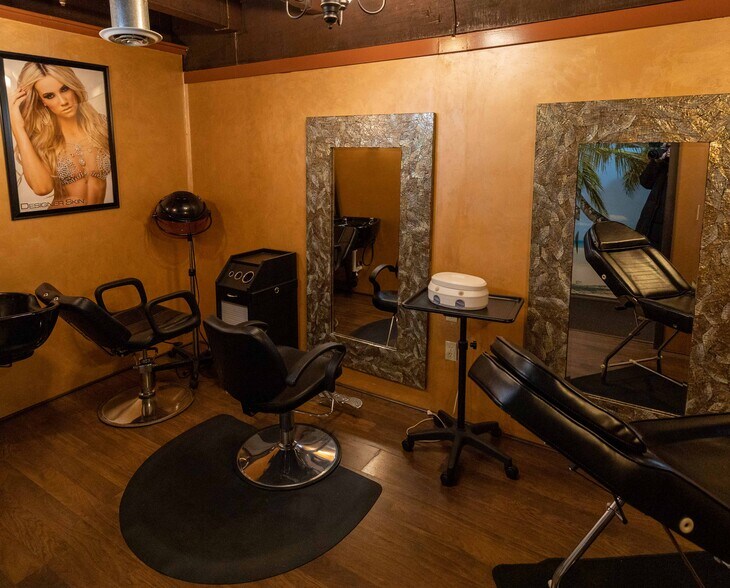 More Photos Of 502 E John St, Champaign Unknown For Lease