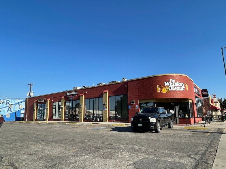 More Photos Of 3299 S Broadway, Englewood Freestanding For Lease