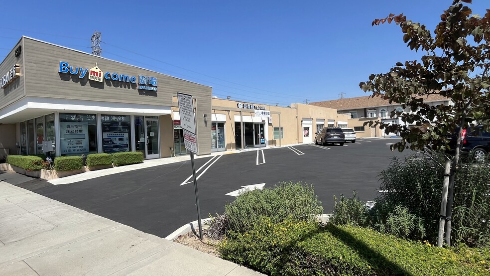 Primary Photo Of 8547 Valley Blvd, Rosemead Storefront Retail Office For Lease