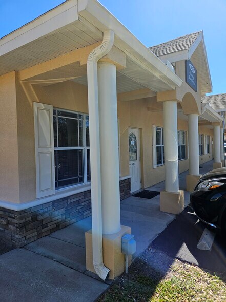 More Photos Of 10011-10021 Water Works Ln, Riverview Medical For Sale