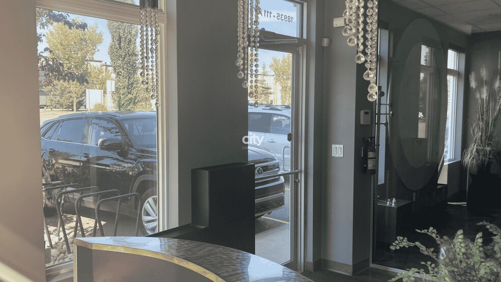 More Photos Of 18905 111 Av NW, Edmonton Flex For Sale