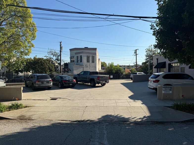 More Photos Of 1015 Hope St, South Pasadena Warehouse For Lease