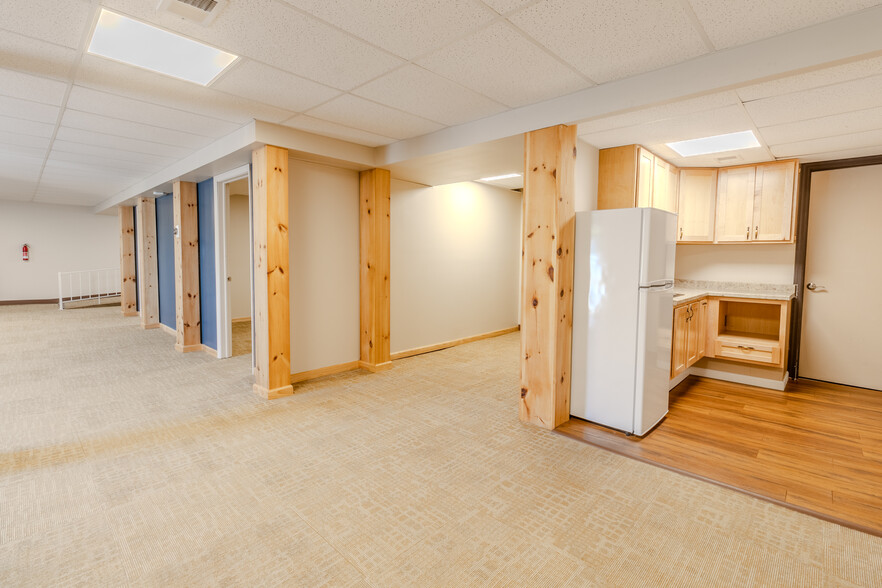 More Photos Of 2120 Freeport Rd, New Kensington Office For Lease
