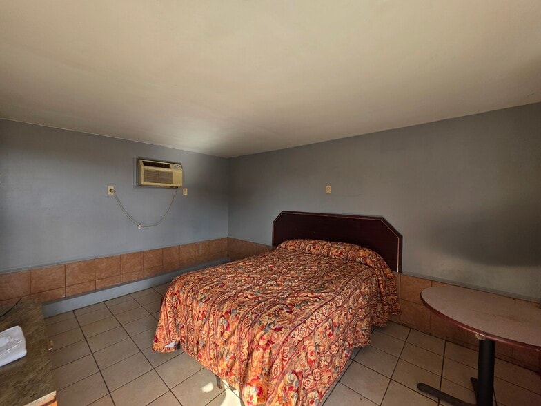 More Photos Of 7070 Black Horse Pike, Pleasantville Hotel For Sale