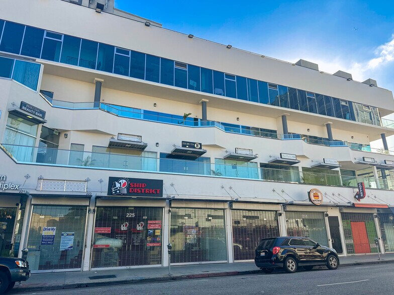 More Photos Of 221 E 12th St, Los Angeles Office For Lease