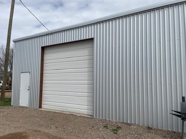 More Photos Of 5013 Clovis Hwy, Lubbock Warehouse For Sale