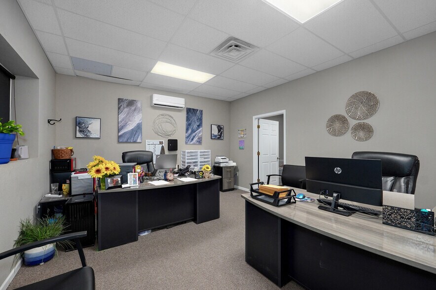 More Photos Of 4736 S 131st Rd, Bolivar Warehouse For Sale