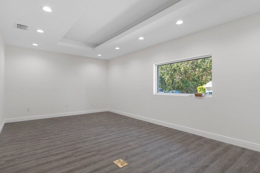 More Photos Of 2519 Highway 44 W, Inverness Office For Sale