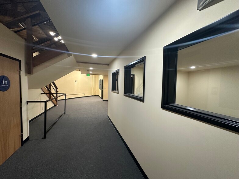 More Photos Of 3608 San Fernando Rd, Glendale Loft Creative Space For Lease