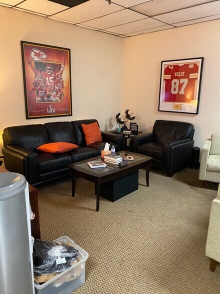 More Photos Of 15161-15165 Triton Ln, Huntington Beach Research And Development For Lease