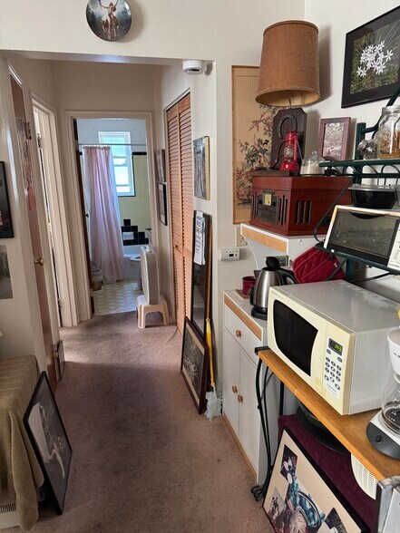 More Photos Of 3853 Delmar Ave, Cincinnati Apartments For Sale
