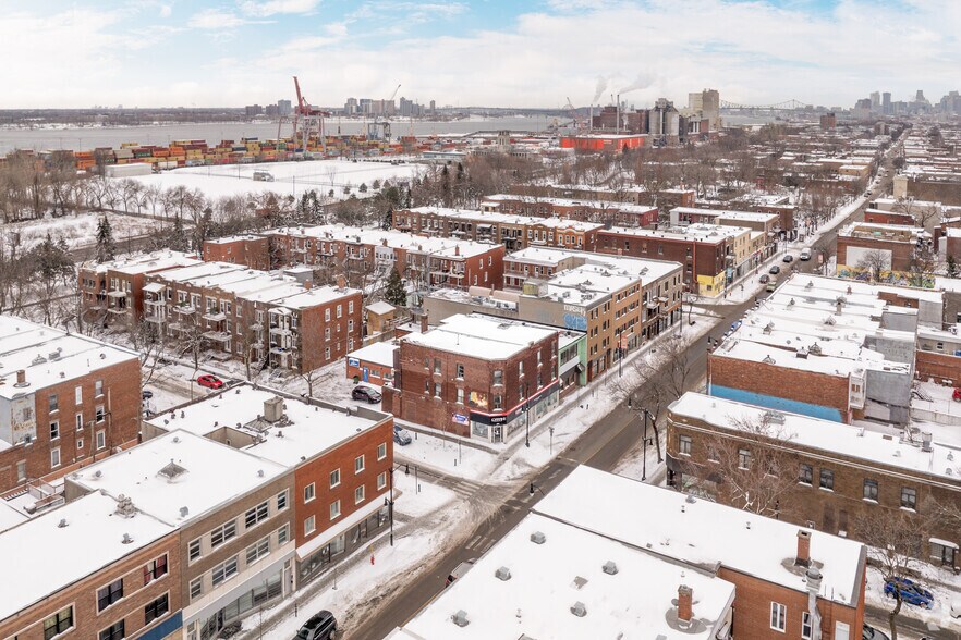 More Photos Of 4596 Rue Sainte-Catherine E E, Montréal Storefront Retail Residential For Sale