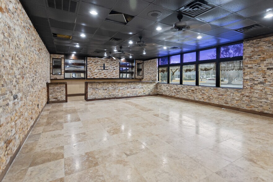 More Photos Of 720 E Oglethorpe Hwy, Hinesville Restaurant For Sale