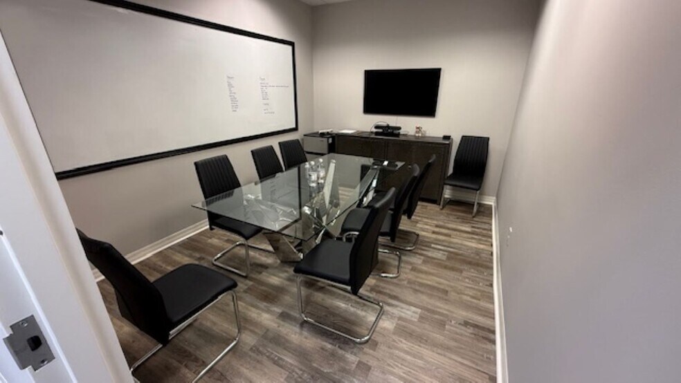 More Photos Of 19824 W Catawba Ave, Cornelius Medical For Lease