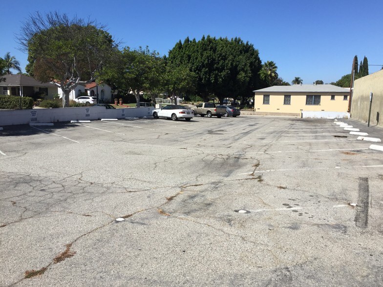 More Photos Of 1051 E Wardlow Rd, Long Beach Office For Lease