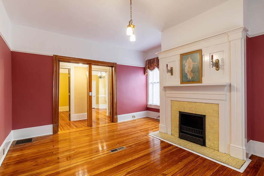 More Photos Of 892 Prince Ave, Athens Medical For Lease