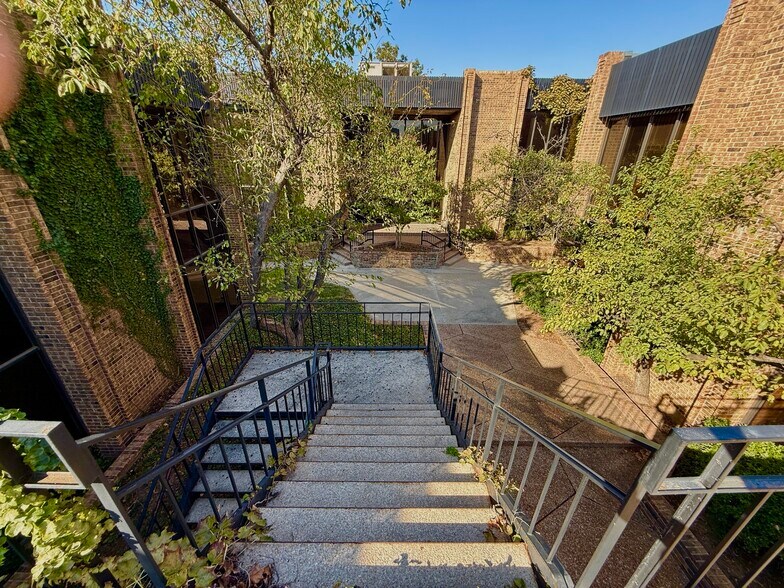 More Photos Of , Oklahoma City Office For Sale