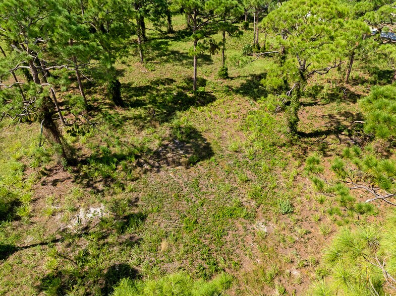 More Photos Of 670 8th St, Vero Beach Land For Sale