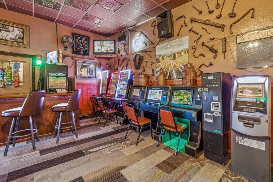 More Photos Of 3261 FM 933, Whitney Restaurant For Sale