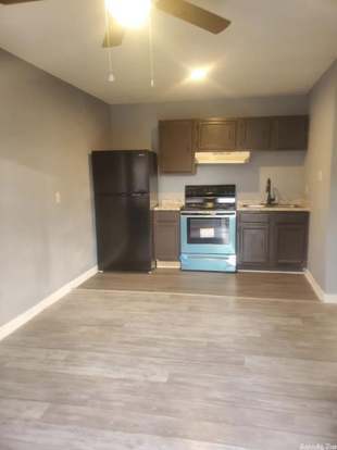 More Photos Of 2100-2108 Sidney St, Pine Bluff Apartments For Sale