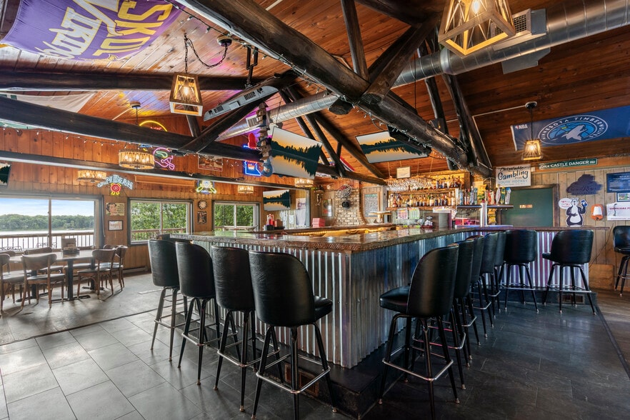 More Photos Of 33350 County Road 3, Crosslake Restaurant For Sale