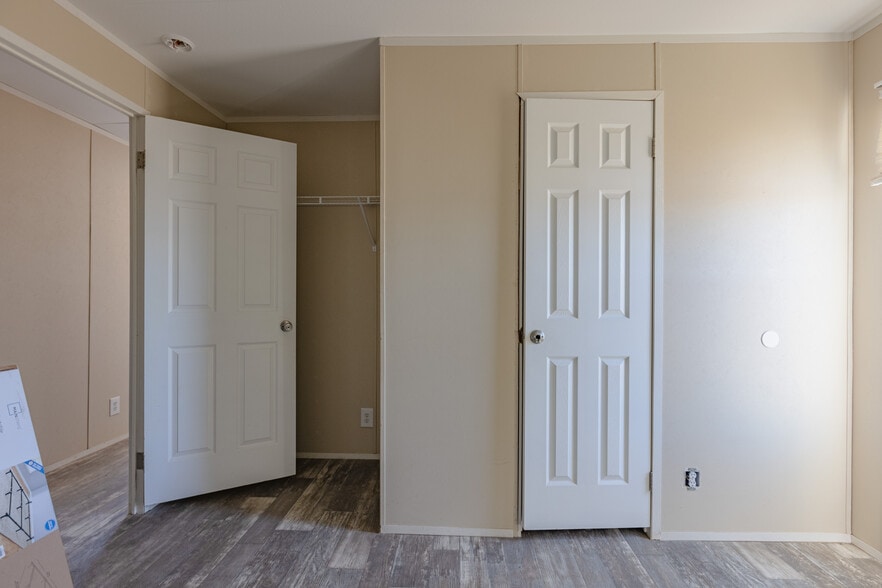 More Photos Of 9604 W County Road 152, Midland Warehouse For Sale