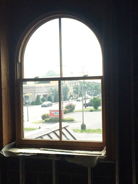 More Photos Of 417-419 W 21st St, Norfolk Restaurant For Lease