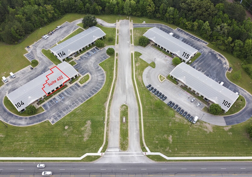 More Photos Of 104-115 Jordan Plaza Blvd, Tyler Unknown For Lease