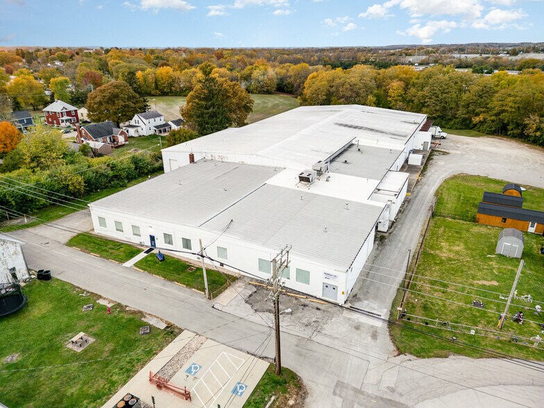 More Photos Of 49 S 2nd St, New Vienna Manufacturing For Lease