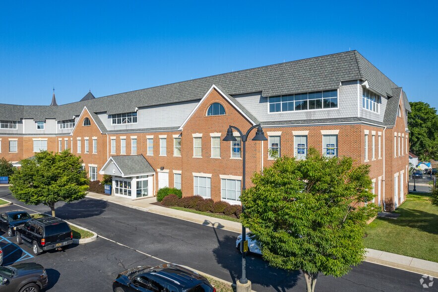 More Photos Of 100 S Main St, Smyrna Office For Sale