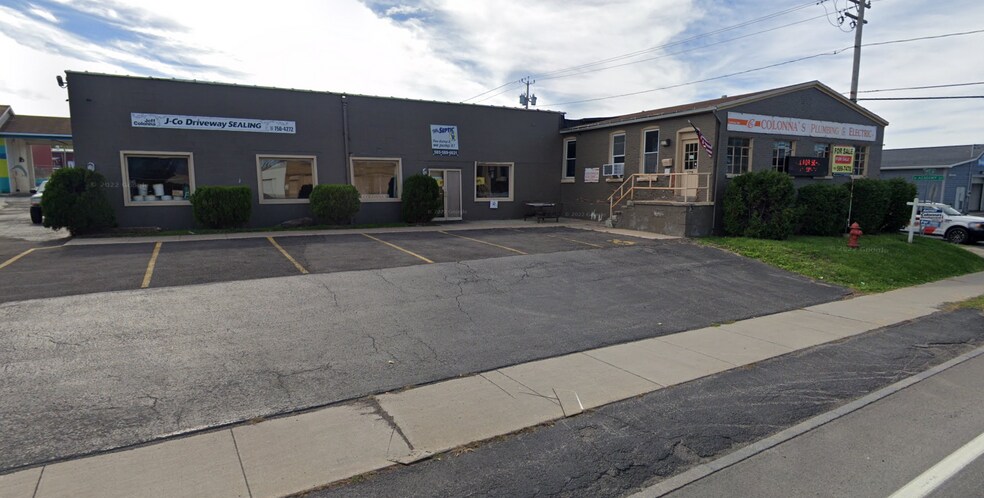 Primary Photo Of 130 West Ave, Albion Town Orleans Freestanding For Sale