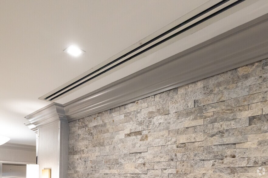 More Photos Of 401 E 74th St, New York Apartments For Lease