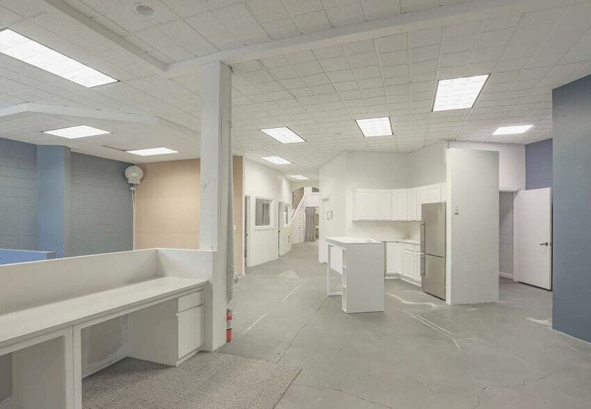 More Photos Of 1736 18th St, San Francisco Warehouse For Lease